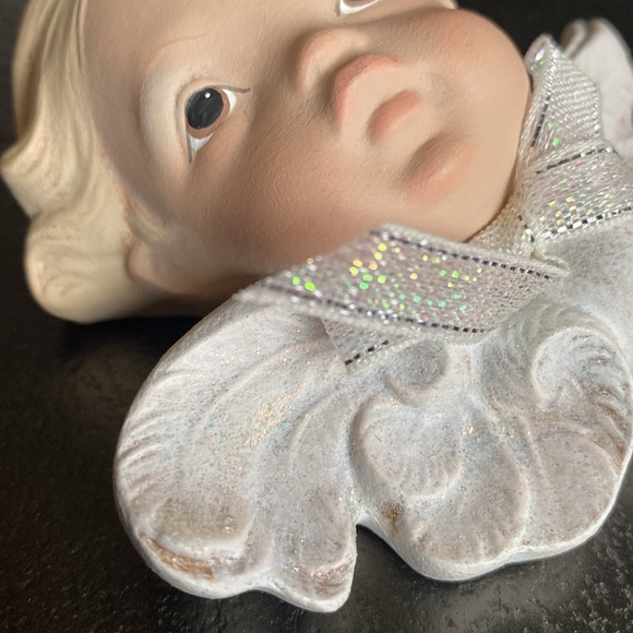 Hand Painted Fontanini-Inspired Cherub Head Ornament Pair - Picture 6 of 7